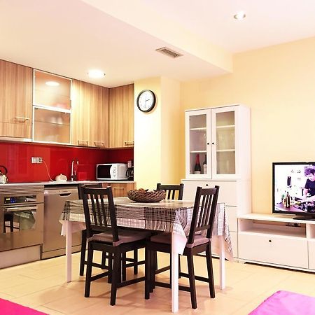 Lloret Beach Apartments Λορέτ Ντε Μαρ Δωμάτιο φωτογραφία